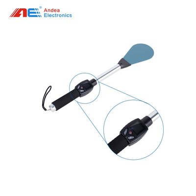 Ręczny skaner RFID HF ISO15693 z komunikacją WIFI Bluetooth USB w celu uproszczenia procesu zarządzania zapasami